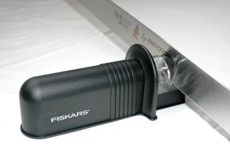 Sharpener for knives 